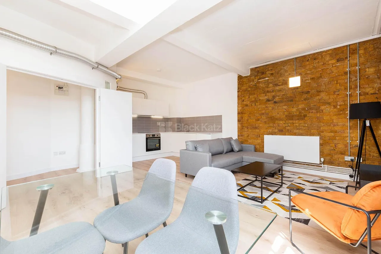 Tyssen Street, E8, photo 3