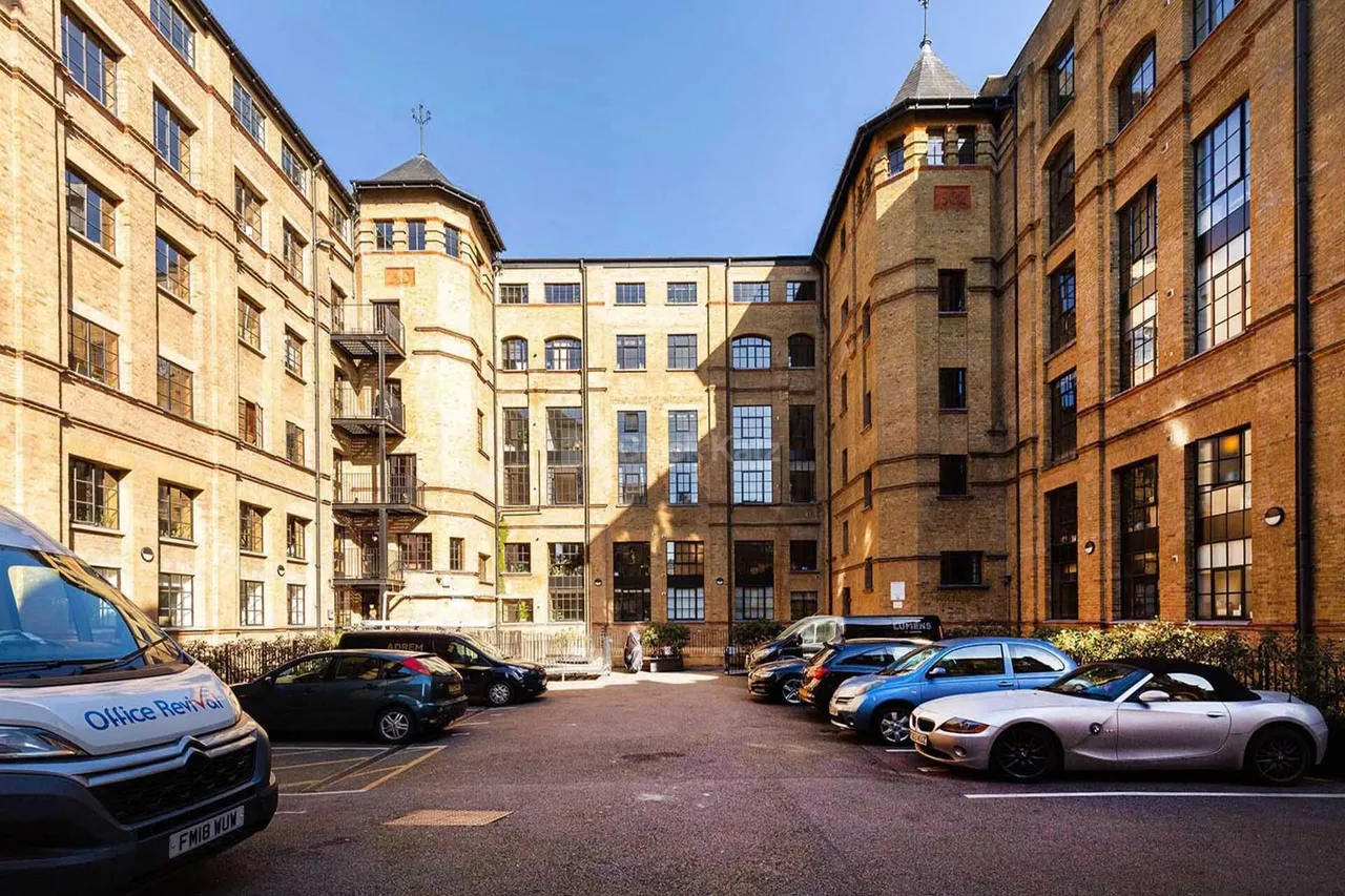 Tyssen Street, E8, photo 11
