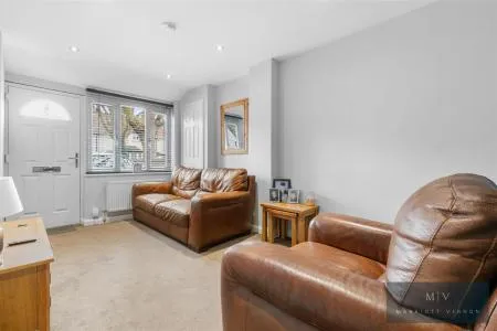 Colston Avenue, Carshalton, photo 5