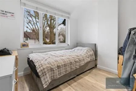 Colston Avenue, Carshalton, photo 7