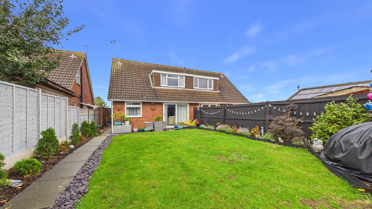 Bythorn Road, Peterborough, PE2, photo 25