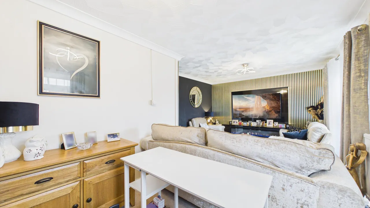 Bythorn Road, Peterborough, PE2, photo 9