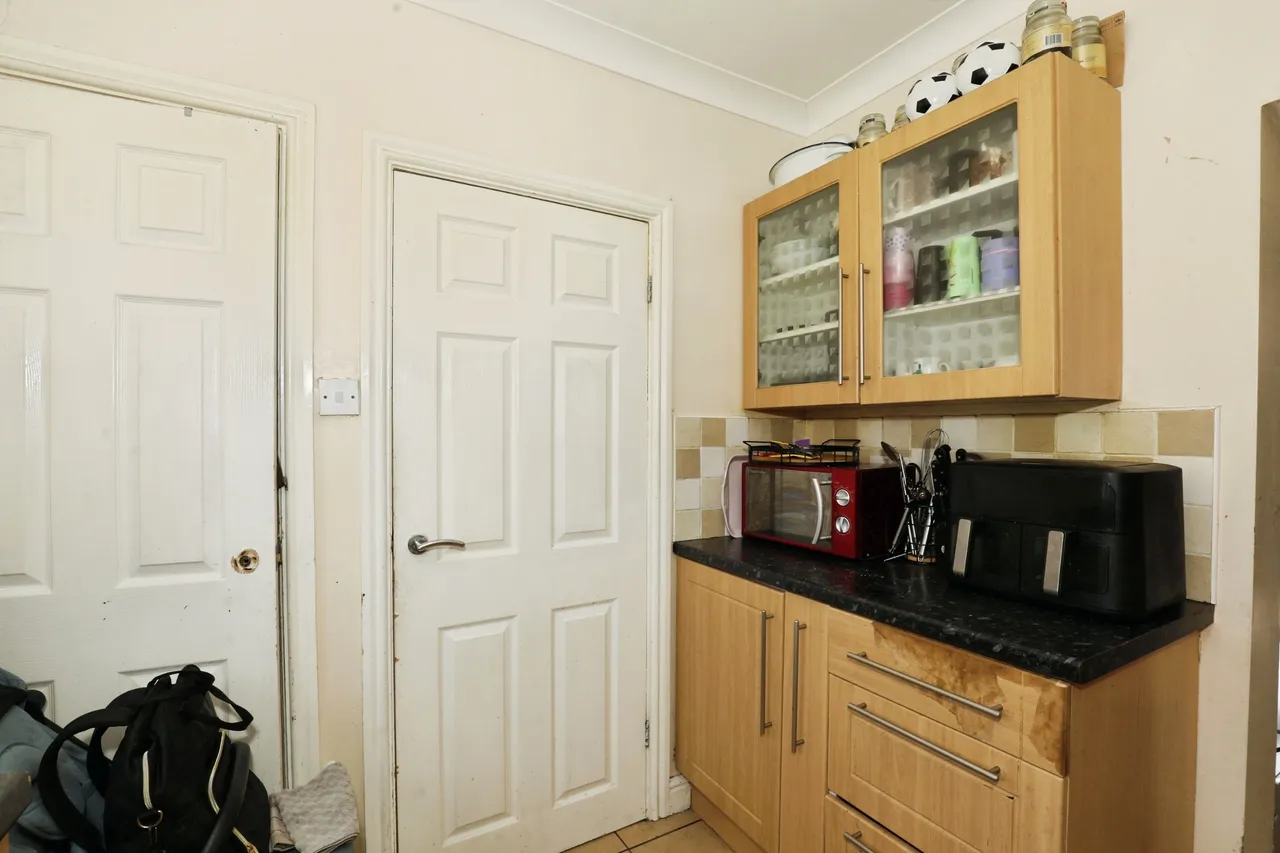 Hoskins Road, Stoke-On-Trent, ST6, photo 8