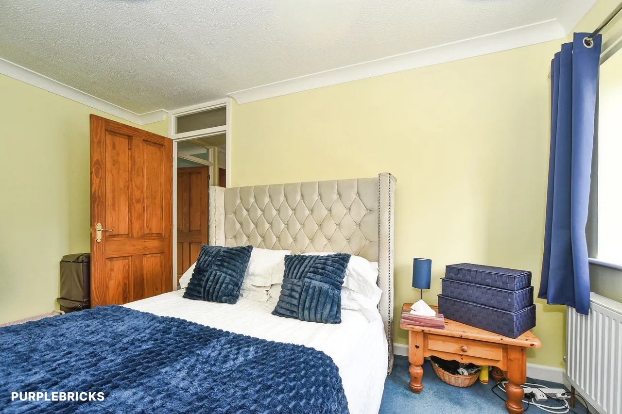 Elm Close, Rowde, SN10, photo 30