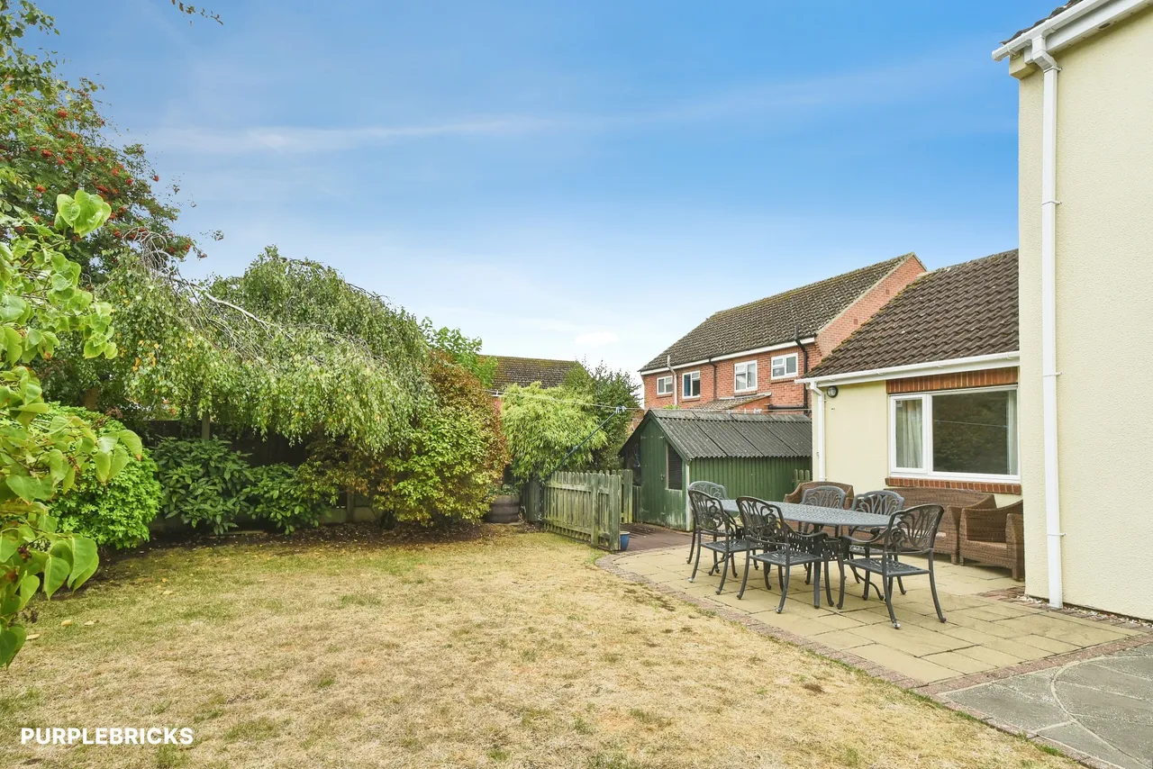 Elm Close, Rowde, SN10, photo 41