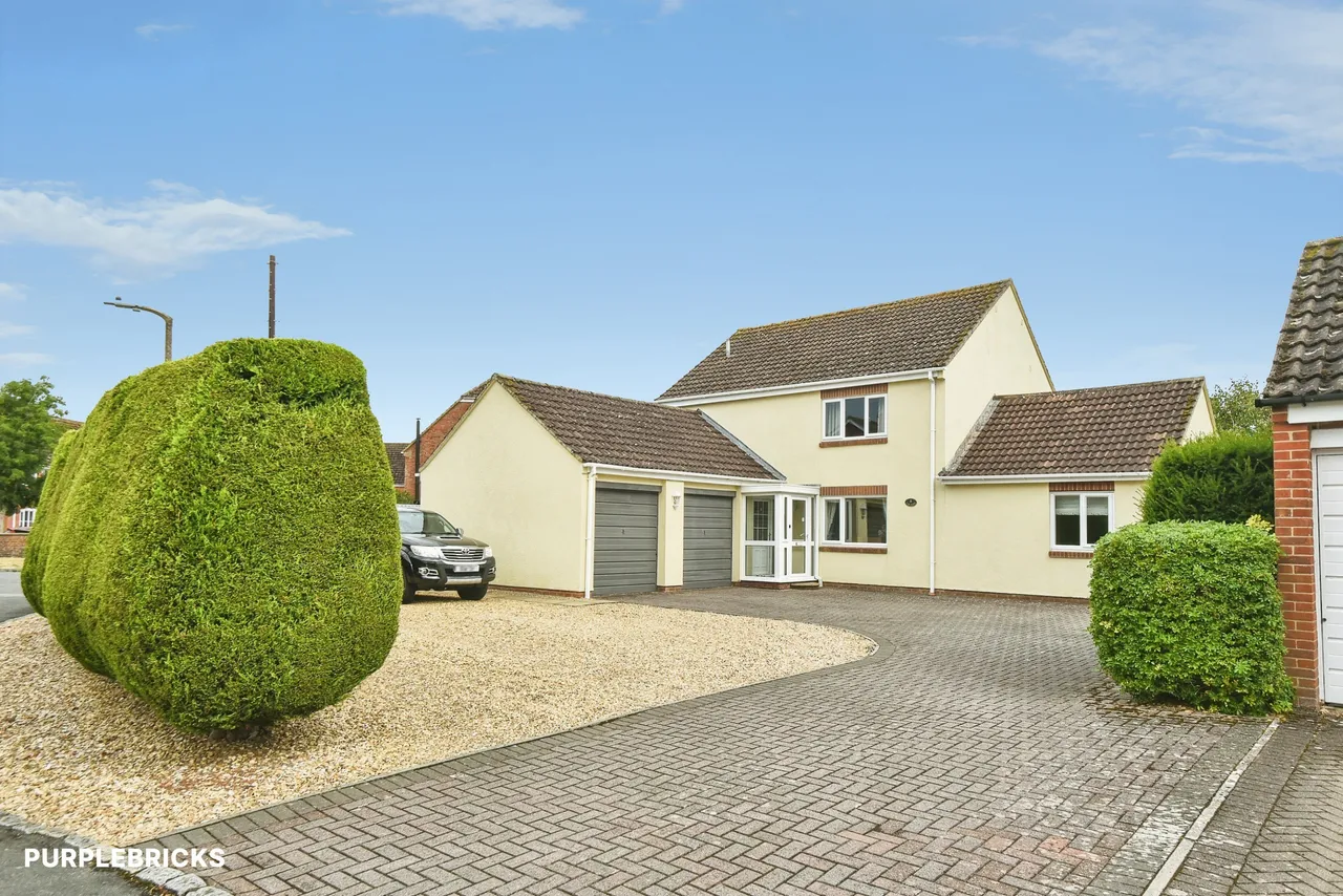 5 bed house for sale, Elm Close, Rowde, SN10