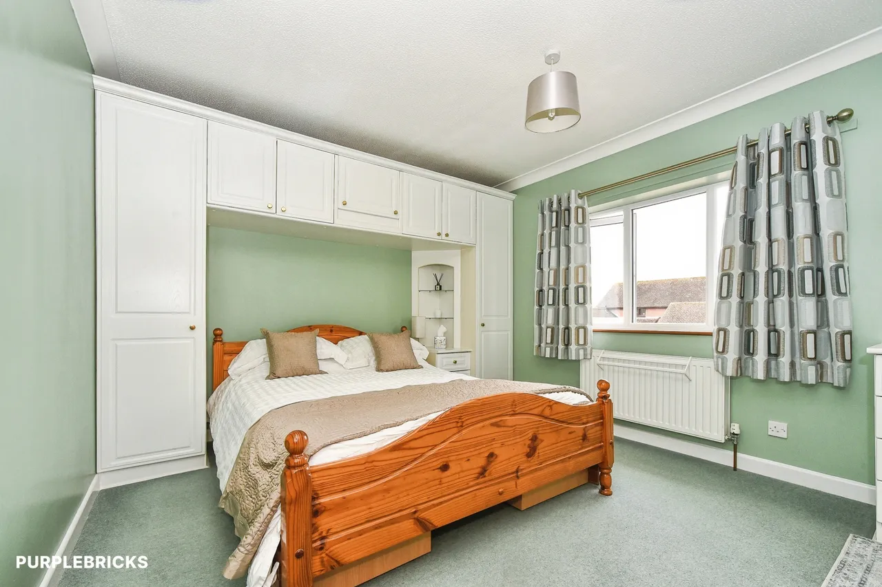 Elm Close, Rowde, SN10, photo 24