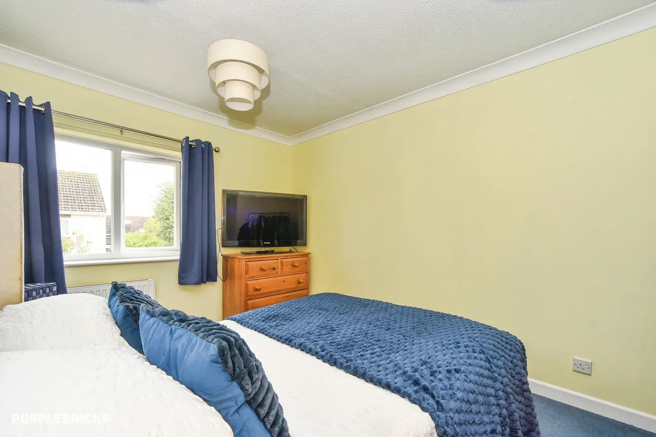 Elm Close, Rowde, SN10, photo 29