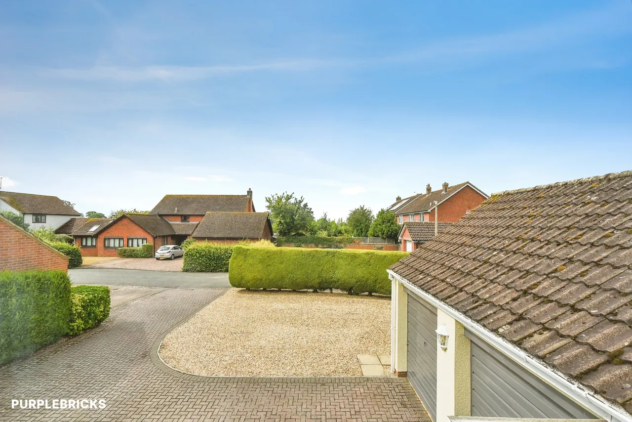 Elm Close, Rowde, SN10, photo 6
