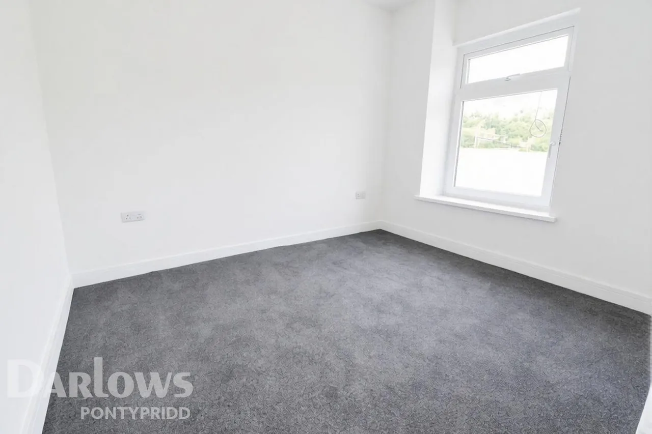 Robert Street, Pontypridd, photo 12
