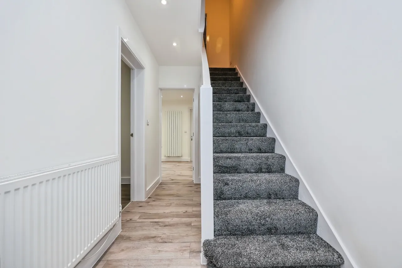 Beauvale Drive, Ilkeston, DE7, photo 2