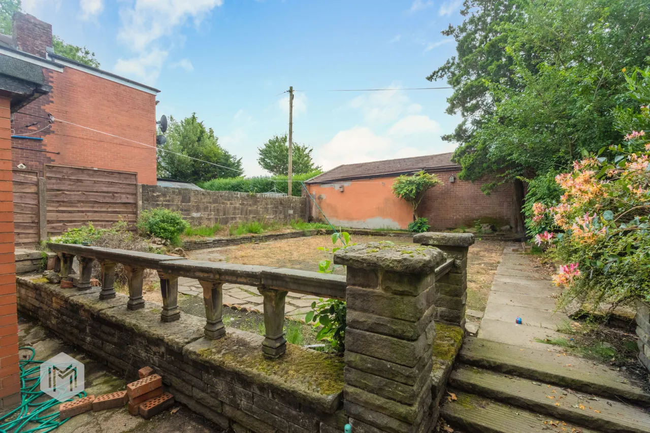 Bury Road, Bolton, BL2 6JD, photo 11