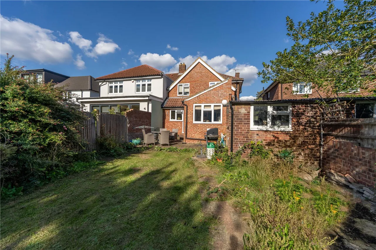 Hanworth Road, Hampton, TW12 3DH, photo 15