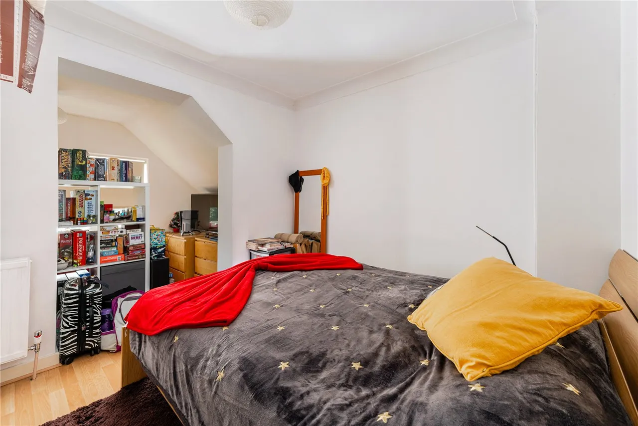 Hanworth Road, Hampton, TW12 3DH, photo 12
