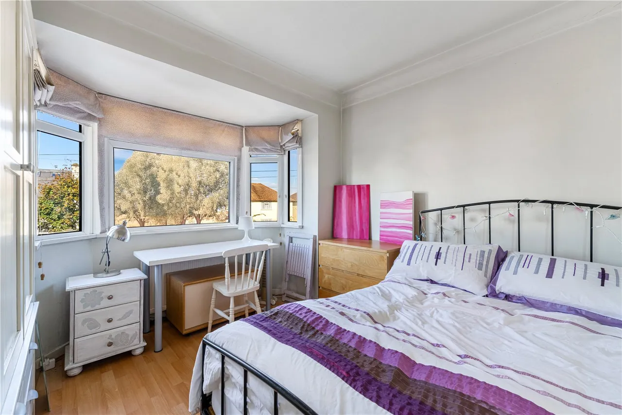 Hanworth Road, Hampton, TW12 3DH, photo 10