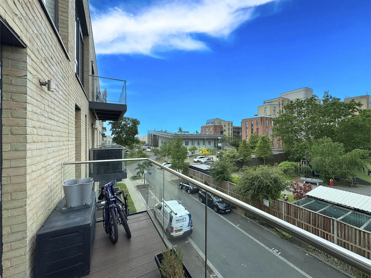 Hayling Way, Metropolitan Court, HA8, photo 5