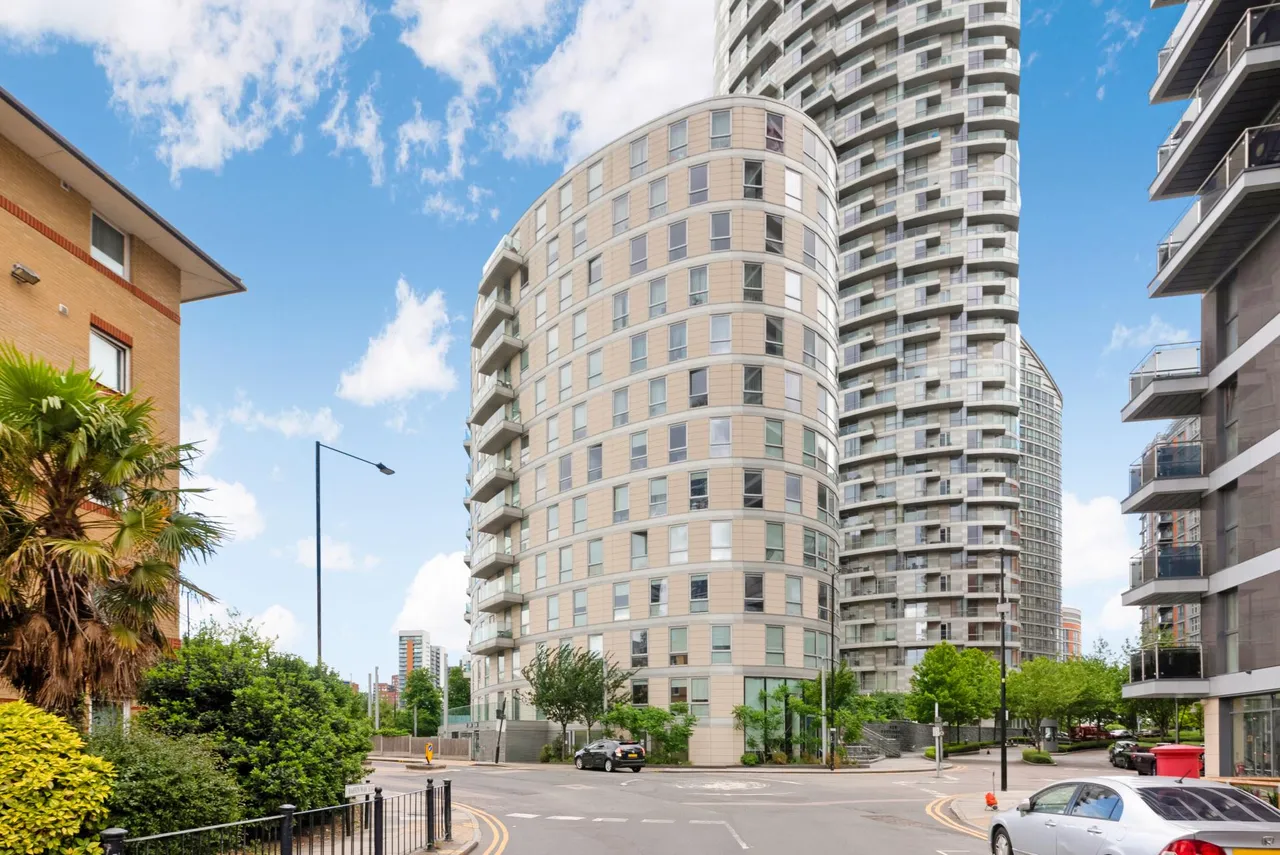 Dominion Walk, London, E14, photo 4
