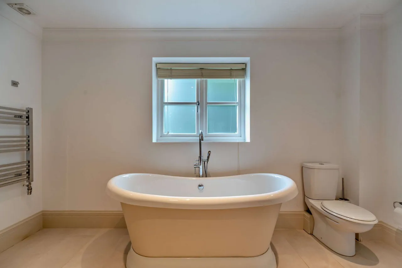 Flowers Hill, Pangbourne, Berkshire, RG8 7BD, photo 12