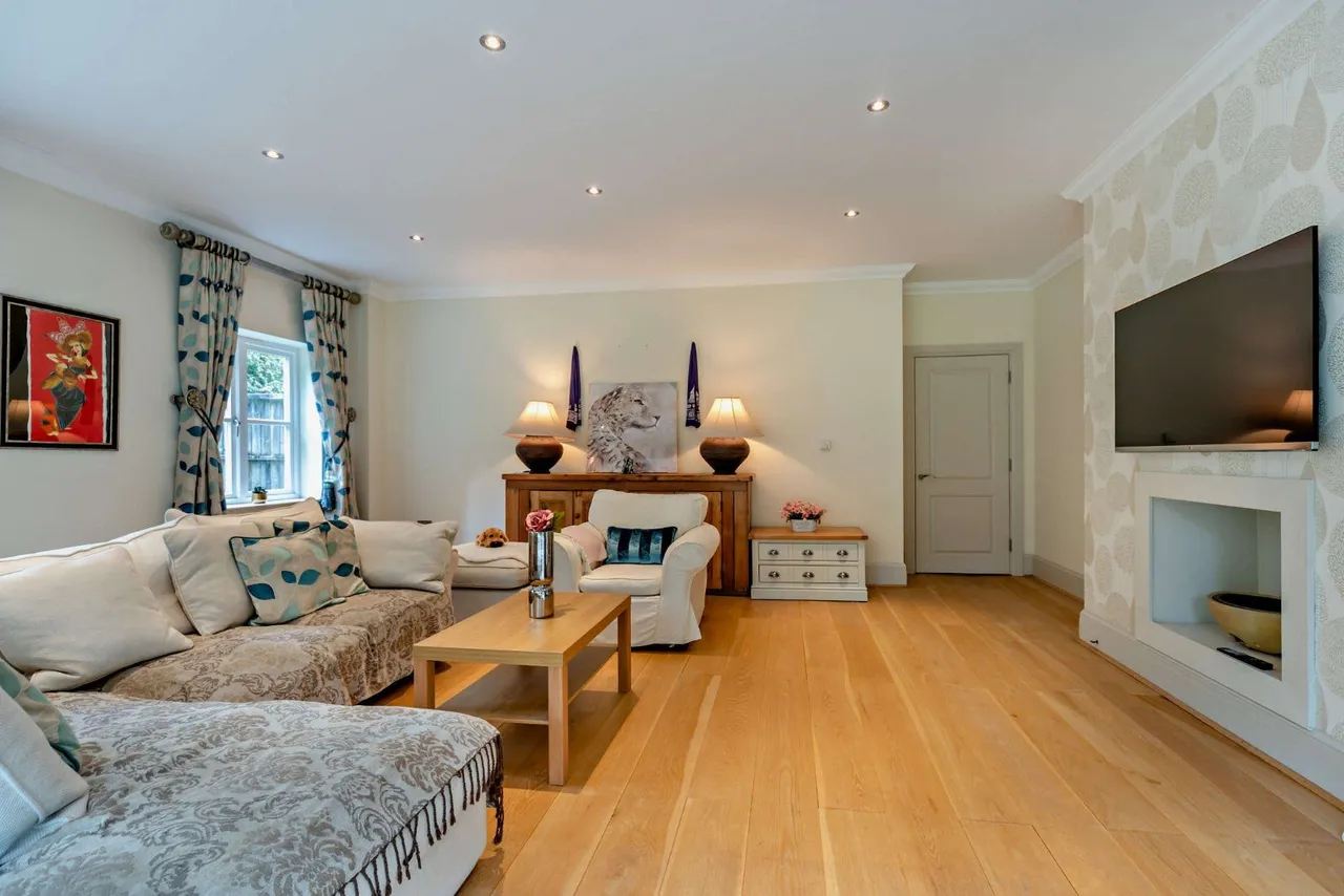 Flowers Hill, Pangbourne, Berkshire, RG8 7BD, photo 6