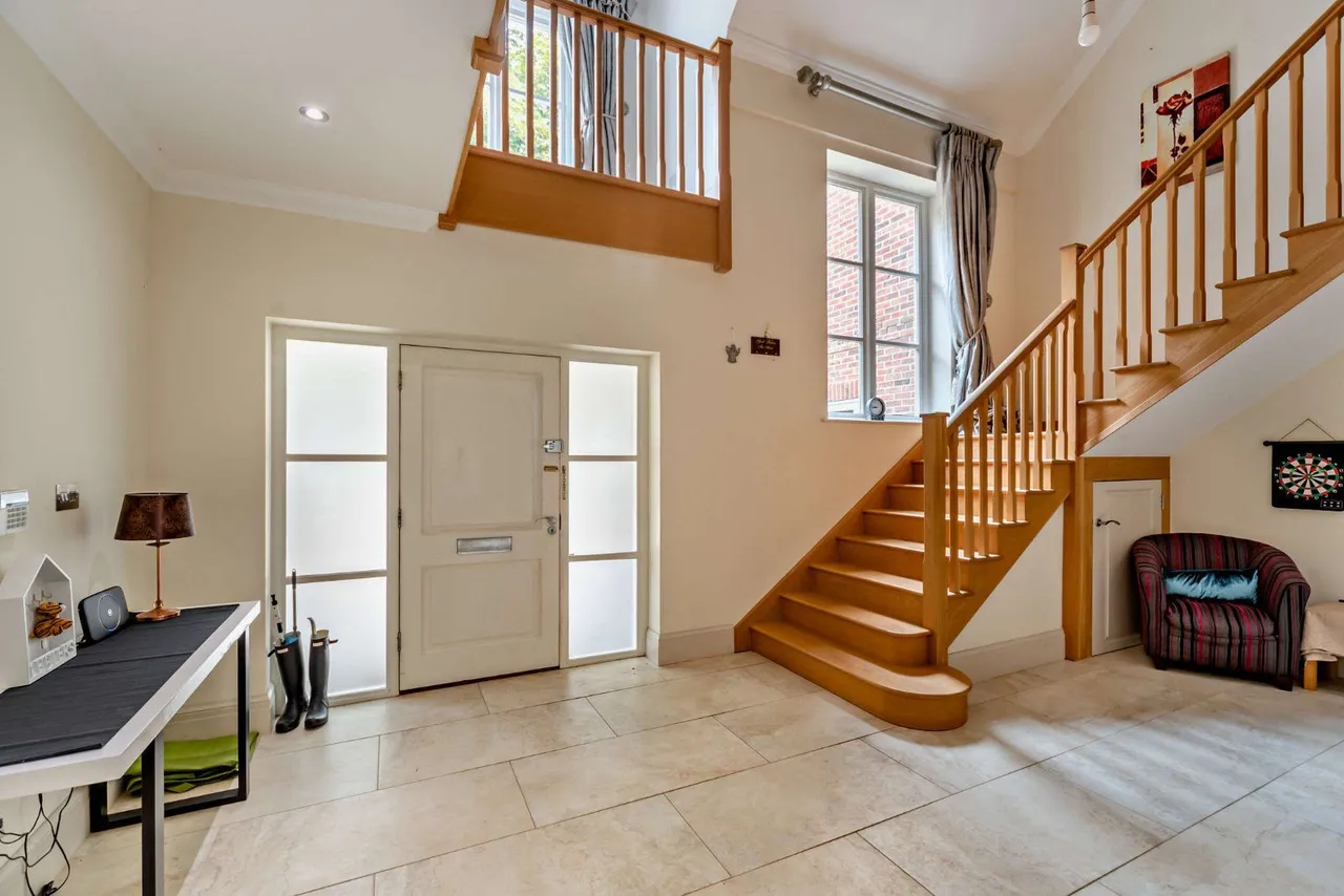 Flowers Hill, Pangbourne, Berkshire, RG8 7BD, photo 9