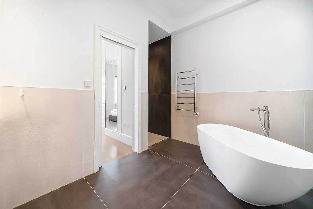 De Vere Gardens, London, W8, photo 12