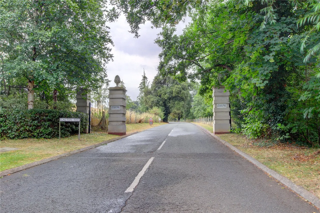 Amphlett Court, Galton Way, Hadzor, Droitwich, WR9 7ET, photo 17