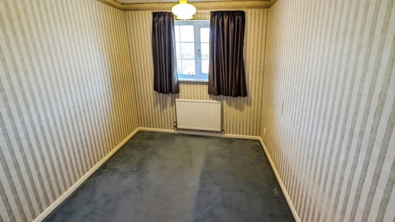 Longs Drive, Yate, BS37, photo 6
