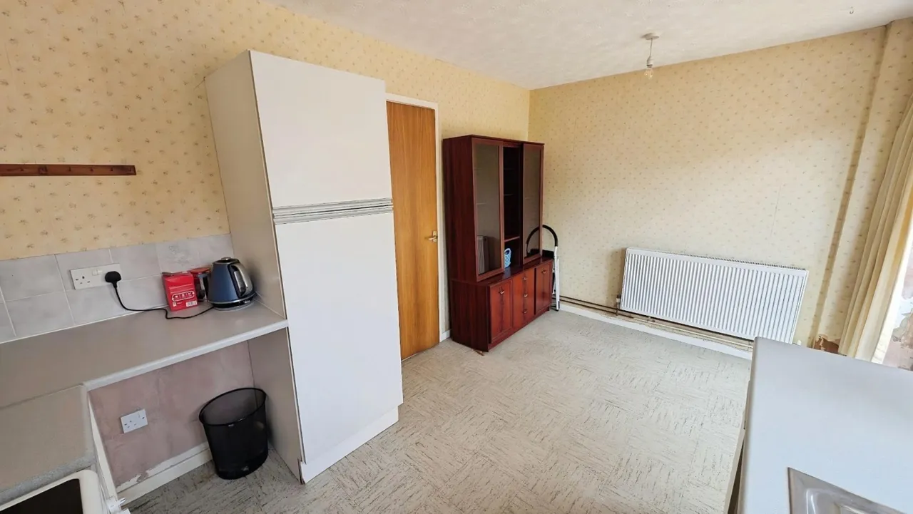 Longs Drive, Yate, BS37, photo 4