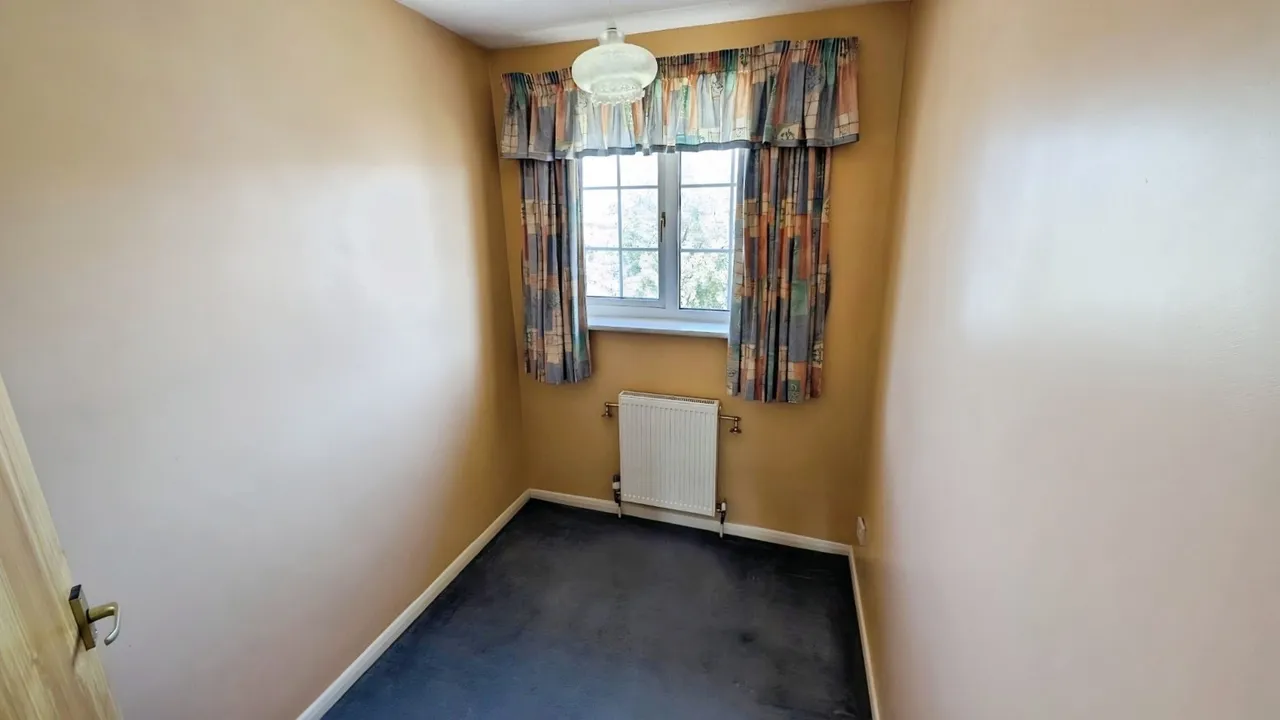 Longs Drive, Yate, BS37, photo 7