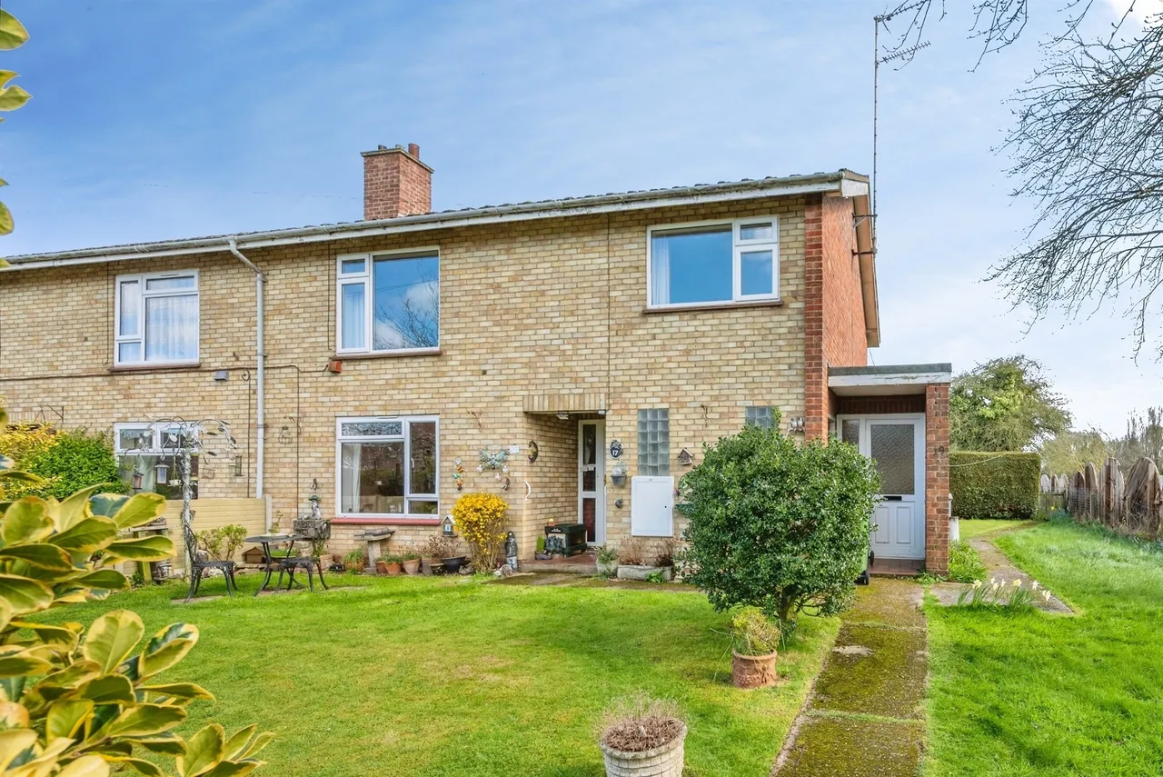2 bed flat for sale — Addison Close, Coltishall, Norwich
