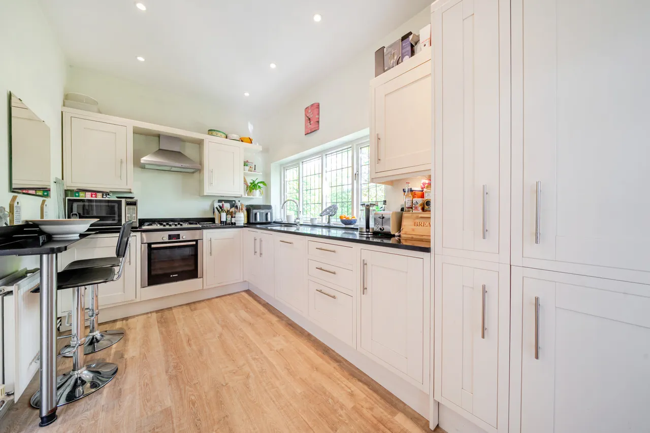 Gerrards Cross, Buckinghamshire, photo 14