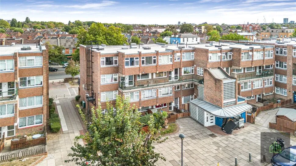 Talbot Walk, London, NW10, photo 17