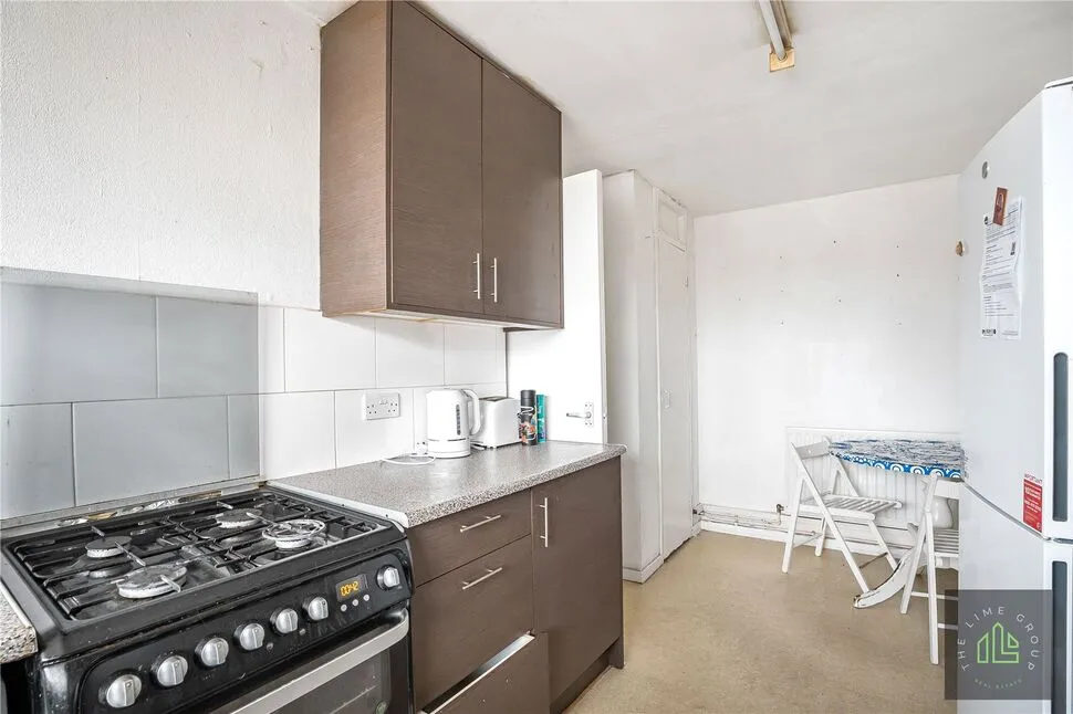 Talbot Walk, London, NW10, photo 7