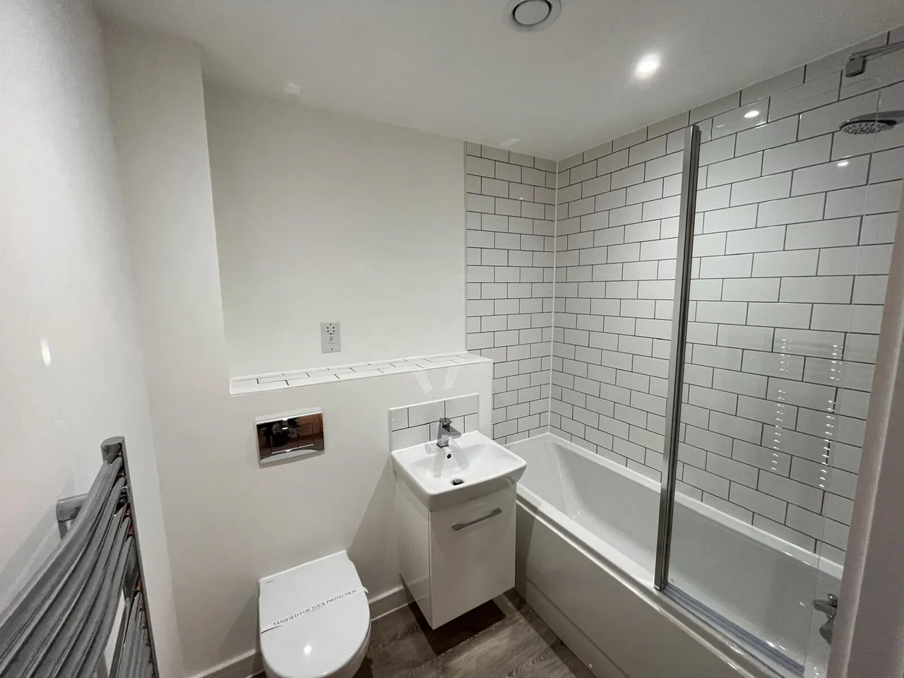 MacArthur House, DE1, photo 7