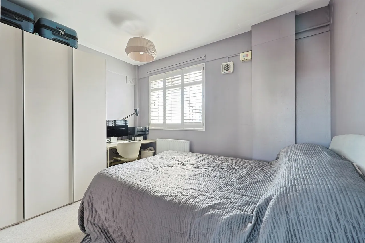 Rawson Street, London, SW11, photo 6