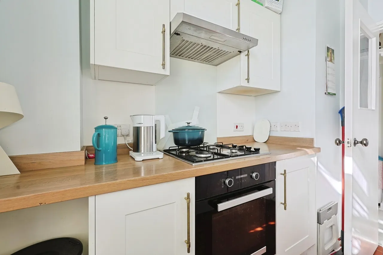 Rawson Street, London, SW11, photo 12