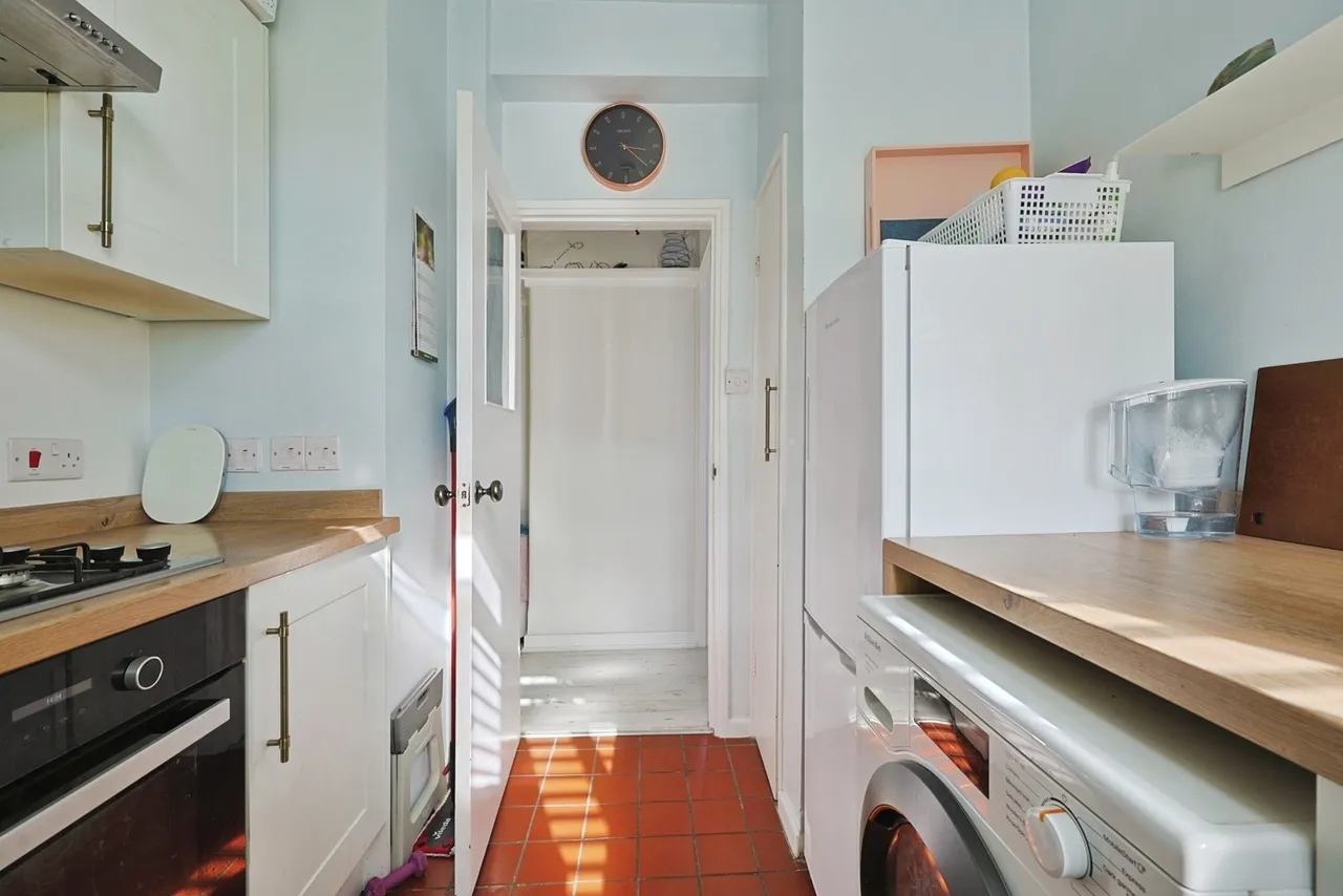Rawson Street, London, SW11, photo 16