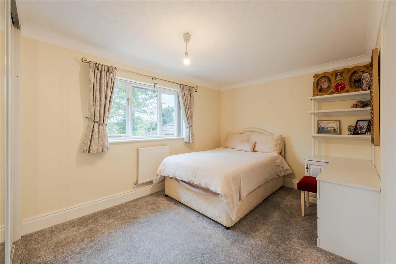 Newfield Place, Hagley, Stourbridge, photo 26