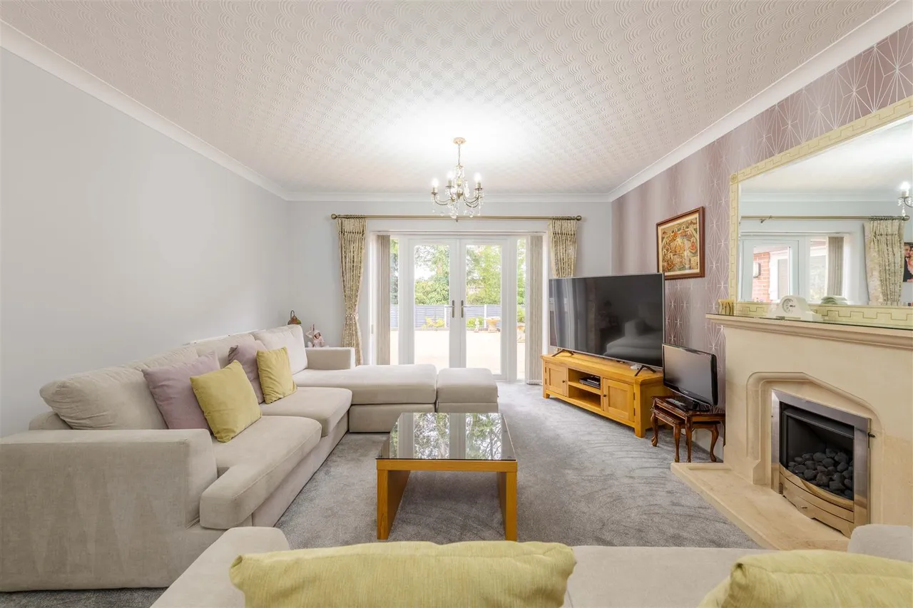 Newfield Place, Hagley, Stourbridge, photo 13