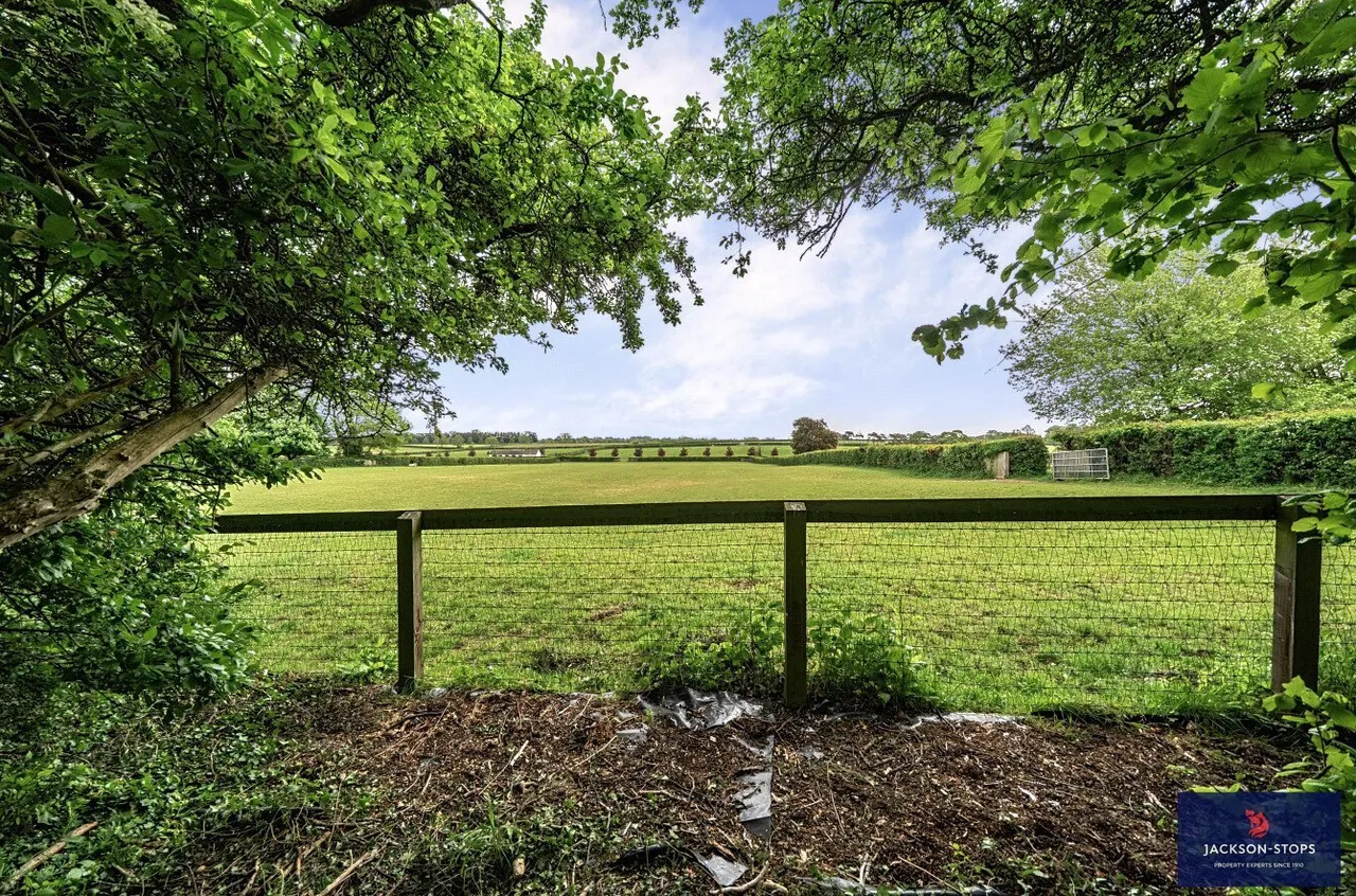 Church Lane, Cheveley, CB8, photo 4