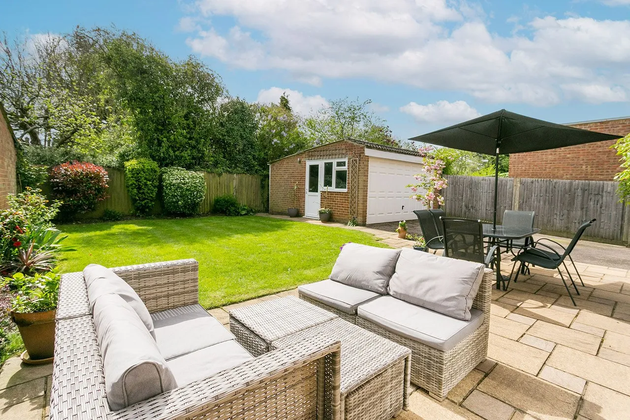 Mallow Park, Cranbrook Drive, Maidenhead, Berkshire, photo 22