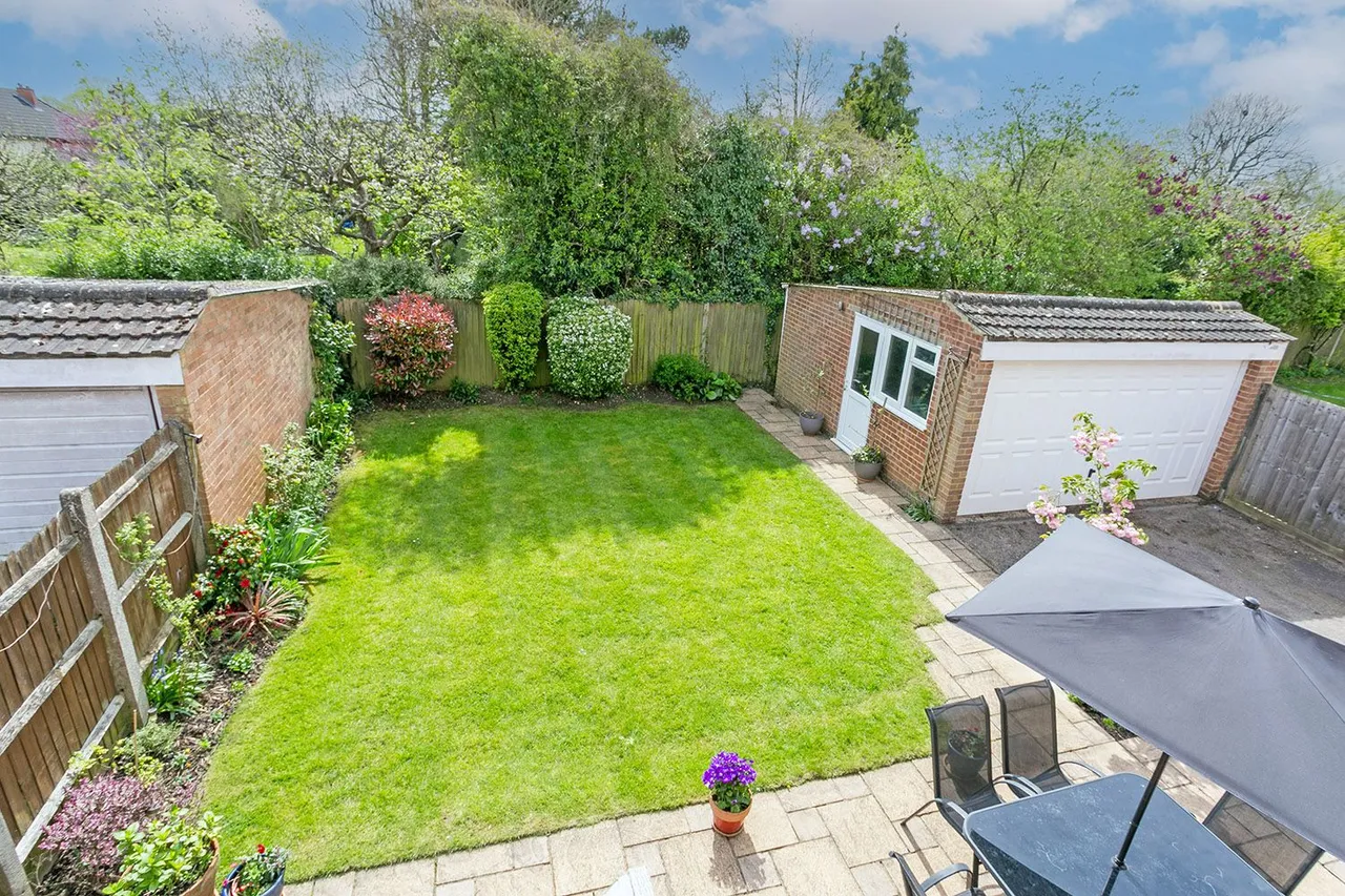 Mallow Park, Cranbrook Drive, Maidenhead, Berkshire, photo 23