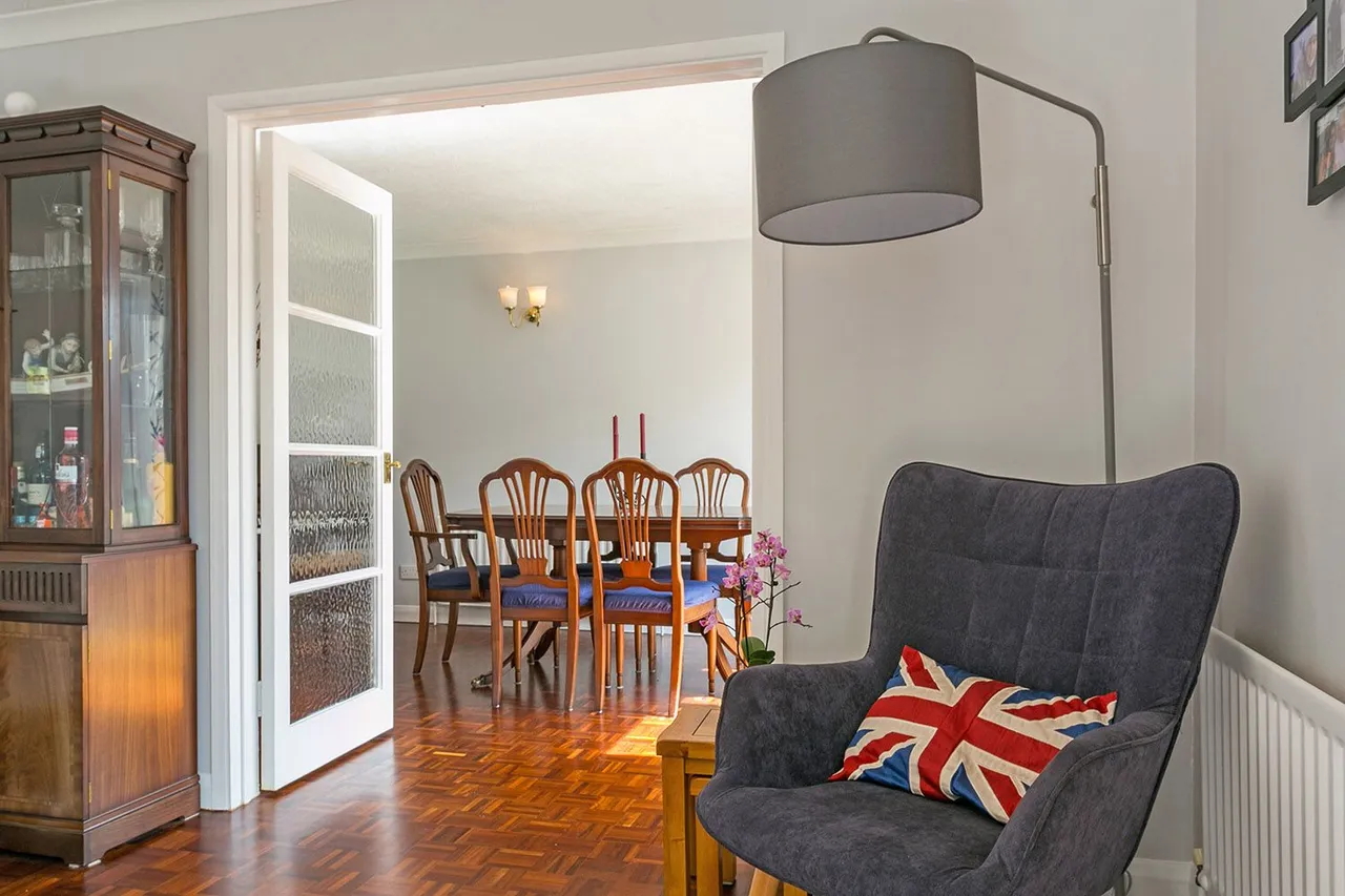 Mallow Park, Cranbrook Drive, Maidenhead, Berkshire, photo 11