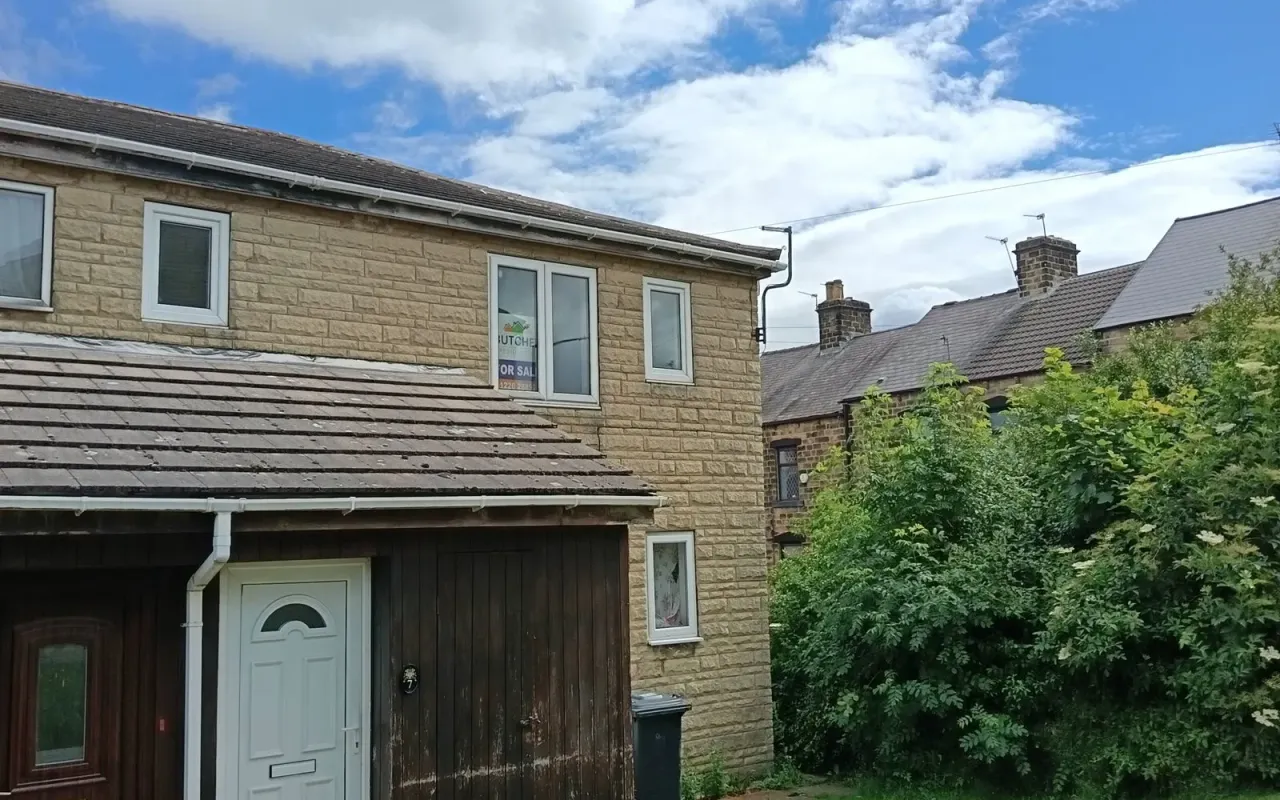 1 bed property for sale — Shaw Lane, Barnsley