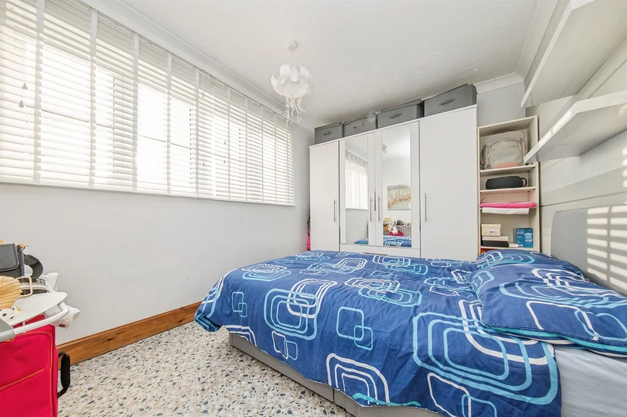Grenfell Avenue, Holland-On-Sea, Clacton-On-Sea, photo 9