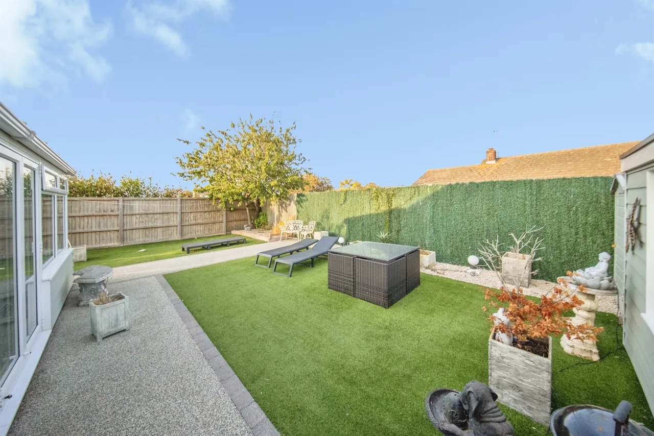 Grenfell Avenue, Holland-On-Sea, Clacton-On-Sea, photo 12