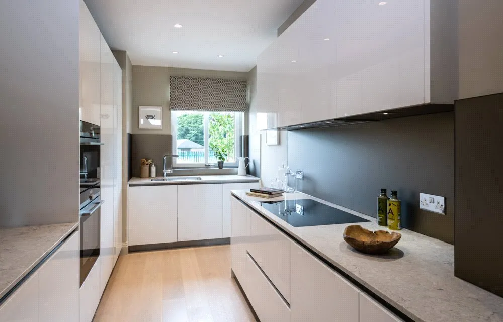 Broom Road, Teddington, London, T, photo 5
