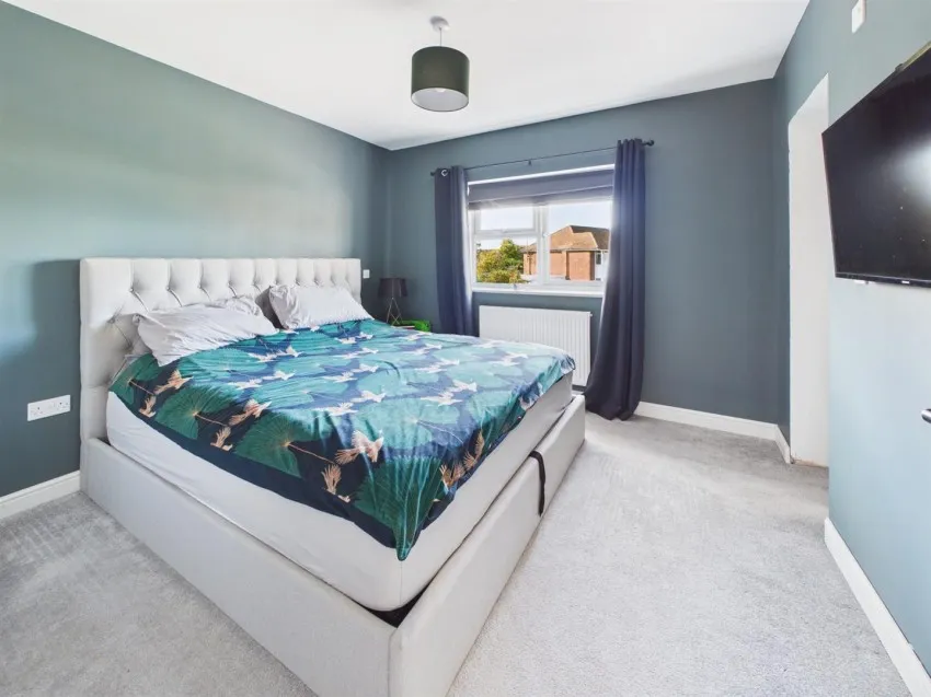 Richmond Gardens, Longlevens, photo 12