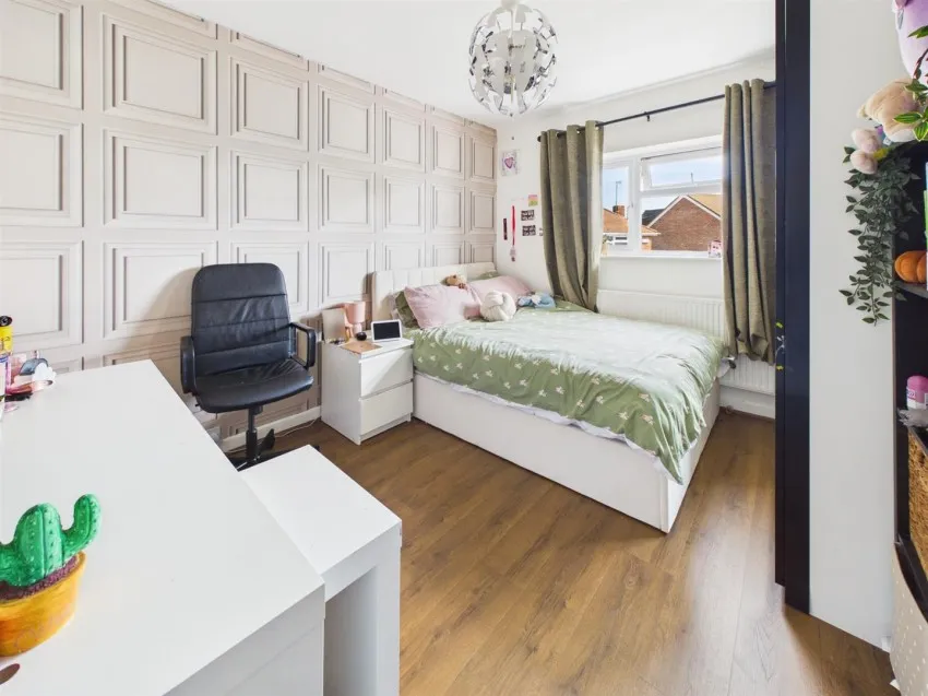 Richmond Gardens, Longlevens, photo 16