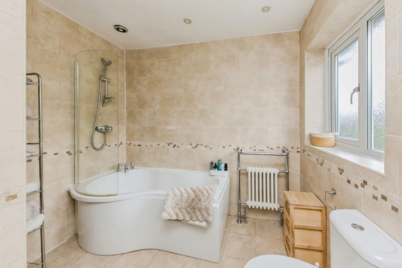 Holford Crescent, Knutsford, Cheshire, WA16, photo 13